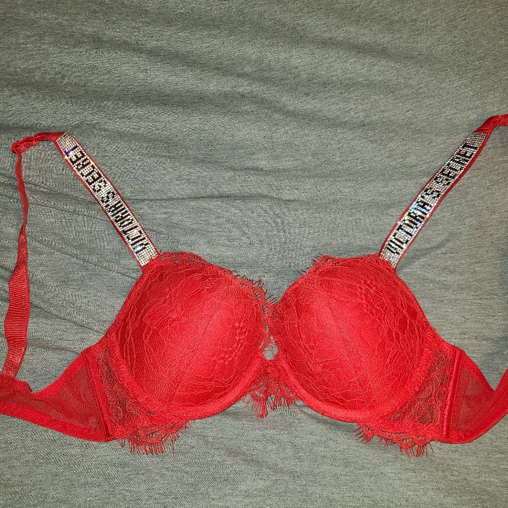 Victoria's Secret shine strap bra